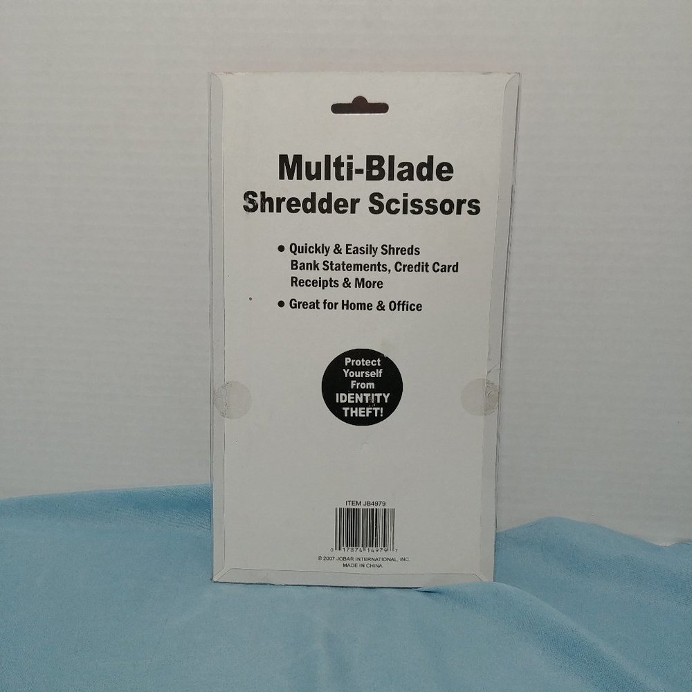 Platform Plus Multi-Blade Shredder Scissors - Picture 3 of 3